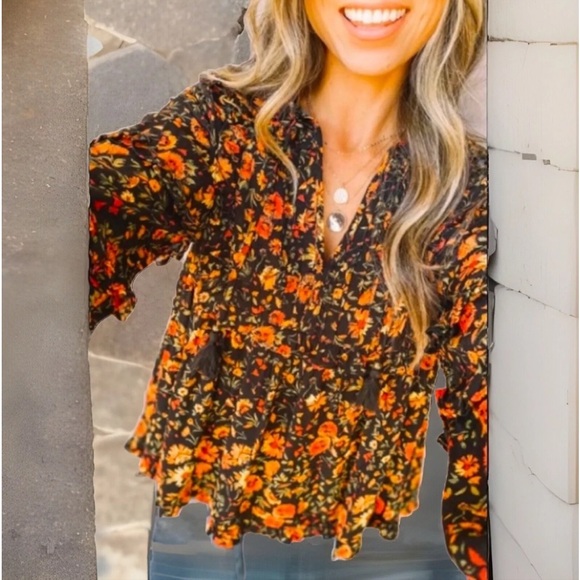 Gorgeous Floral Deep V Neck Flounce Design Gorgeous Formal Cow Girl Black Shirt - Picture 4 of 15